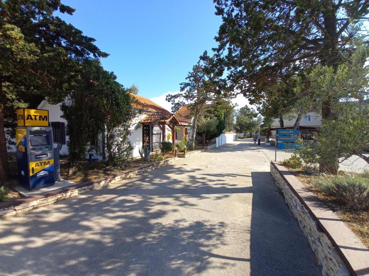 Sand & Relax Privlaka - Mobile Home Gloria 外观 照片