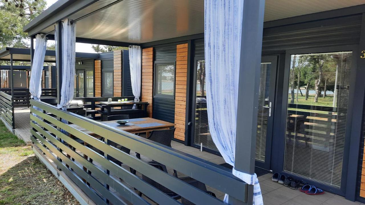 Sand & Relax Privlaka - Mobile Home Gloria 外观 照片