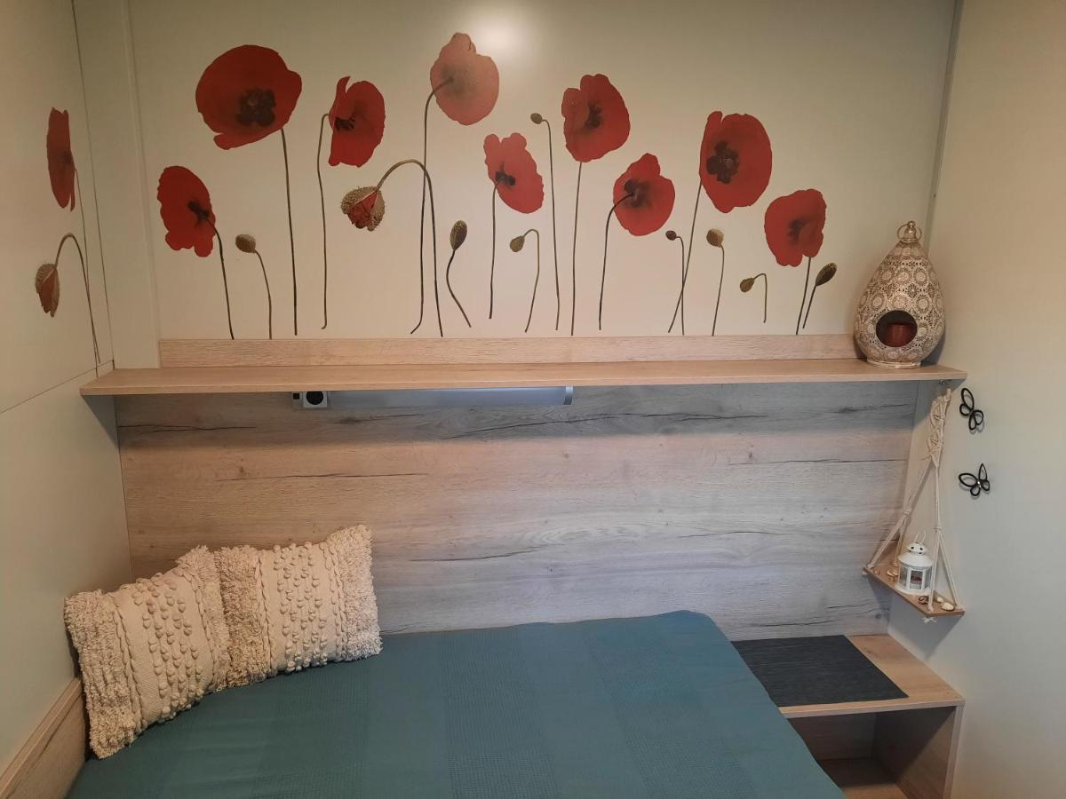 Sand & Relax Privlaka - Mobile Home Gloria 外观 照片