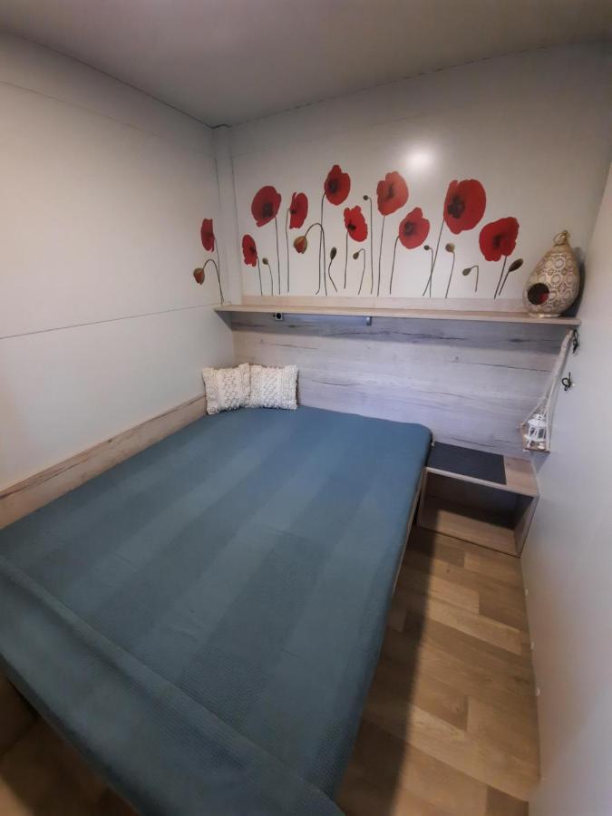 Sand & Relax Privlaka - Mobile Home Gloria 外观 照片
